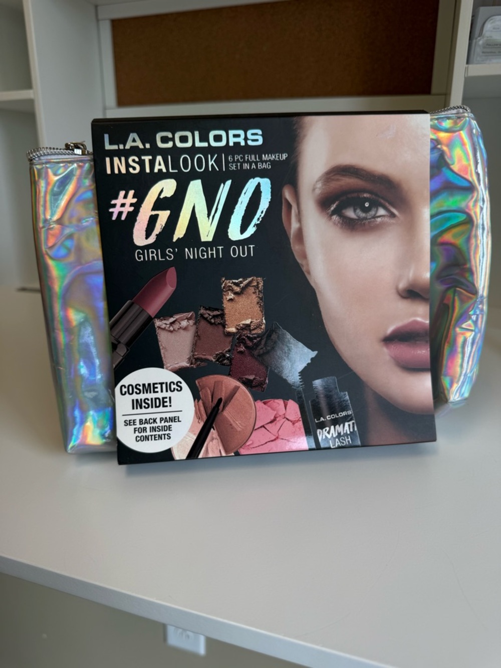 L.A. COLORS Girls' Night Out Holographic Makeup Bag Set - NEW